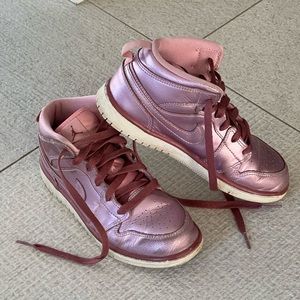 Nike Jordan Girls Size 2Y US